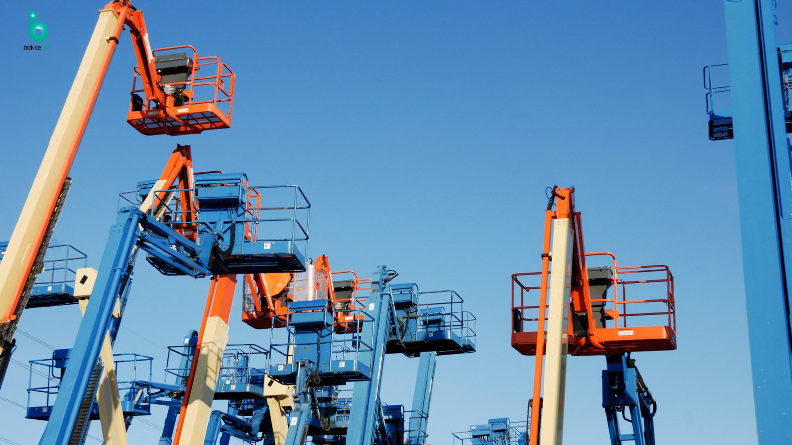 Locação de plataformas elevatórias Potência e Confiabilidade para Grandes Projetos Locação de plataformas elevatórias Potência e Confiabilidade para Grandes Projetos